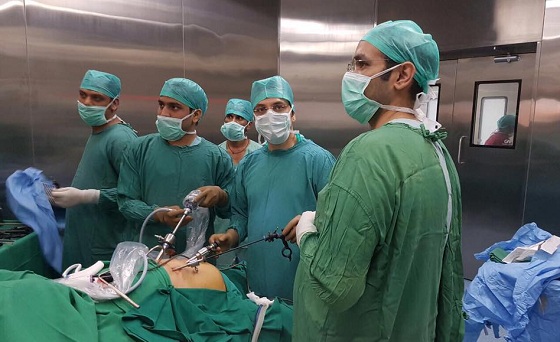laparoscopic-surgery-nitish-jhawar.jpg